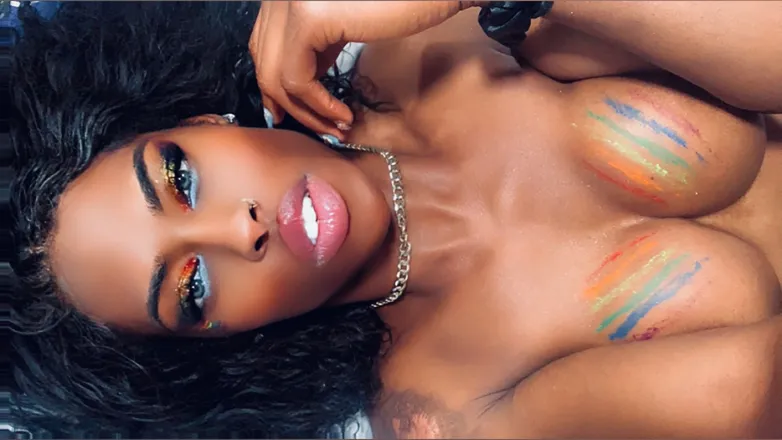 OnlyFans cuenta baddblkgeisha header 2