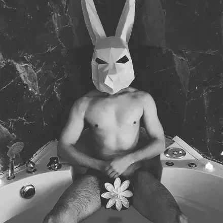 OnlyFans account  misterrabbit92 avatar 1