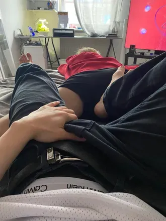OnlyFans cuenta some_bi_boys header 2