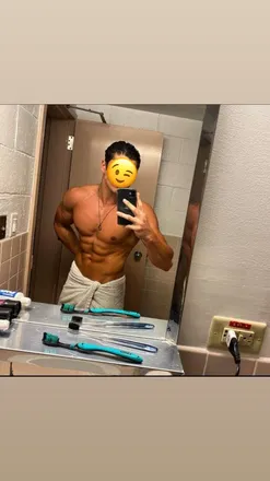 OnlyFans cuenta u304745274 header 2