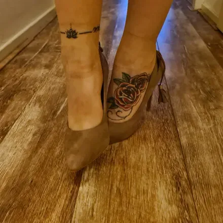 OnlyFans cuenta lovetattoodfeet avatar 1