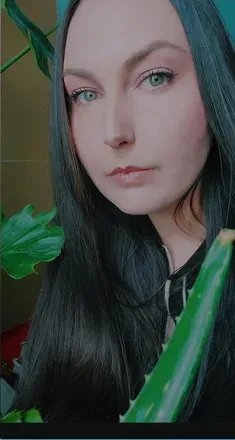 OnlyFans account  juniessecrets avatar 1