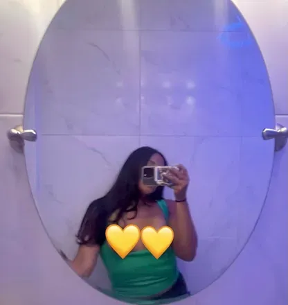 OnlyFans account  puchica avatar 1