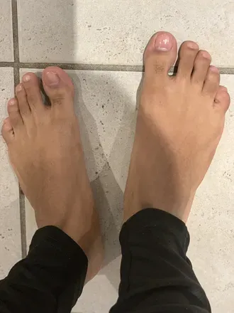 OnlyFans cuenta hisprettyfeet avatar 1