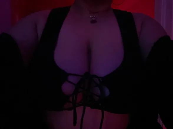 OnlyFans cuenta bigtiddyho3 header 2