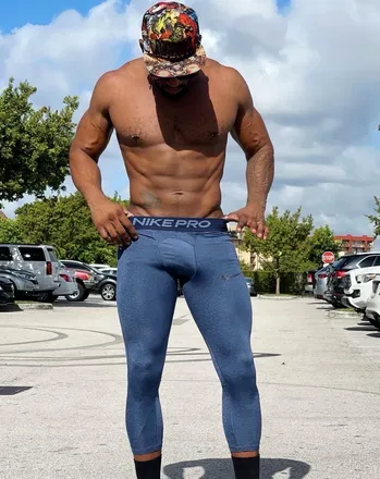 OnlyFans cuenta sabor322 header 2