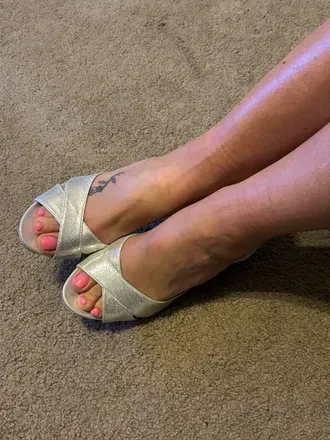 OnlyFans cuenta cougarsexytoes avatar 1