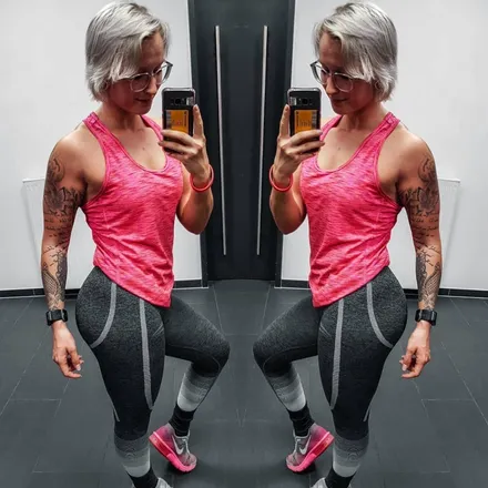 OnlyFans cuenta vaniis header 2