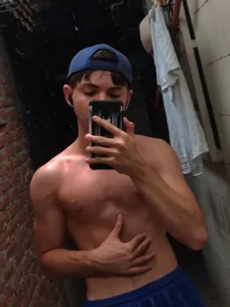OnlyFans of oliveirabda