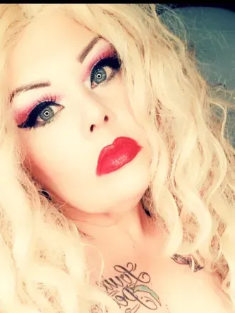 OnlyFans account  badassqueen902 avatar 1