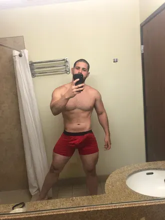 OnlyFans account  nelvishernandezoficial avatar 1