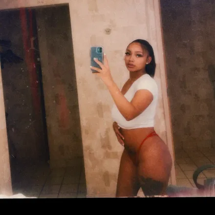 OnlyFans cuenta dreamzparadise header 2
