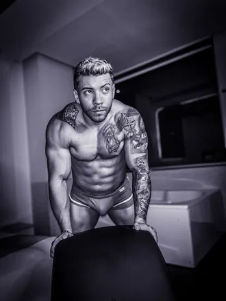 OnlyFans cuenta u38363355 header 2