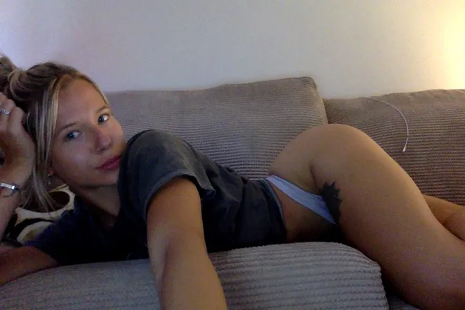 OnlyFans cuenta harleysinn_ header 2
