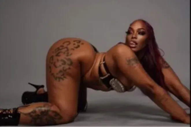 OnlyFans cuenta ladymac_music avatar 1