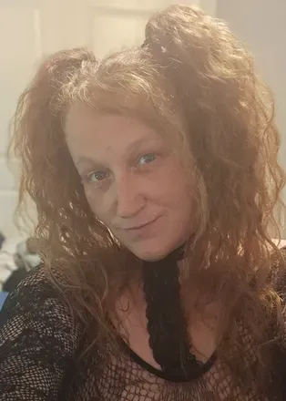 OnlyFans cuenta naturalred81 avatar 1