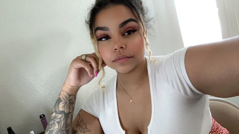 OnlyFans cuenta greengoddess2137 header 2