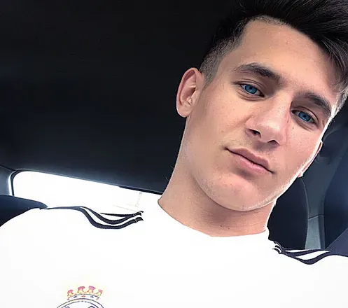 OnlyFans cuenta u69429972 avatar 1