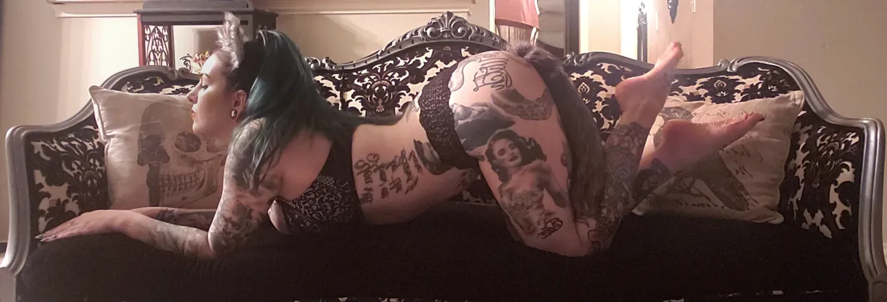 OnlyFans cuenta blkdahlia13 header 2