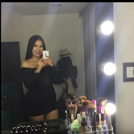 OnlyFans cuenta nicole2130 header 2