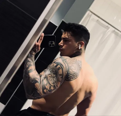 OnlyFans cuenta dryhpo99 header 2