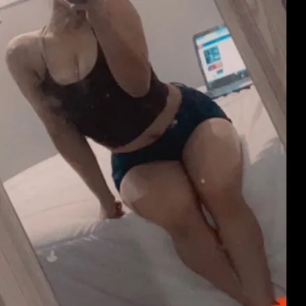 OnlyFans account  fibi.fibi header 2