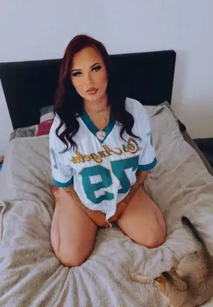 OnlyFans cuenta vxnxi avatar 1