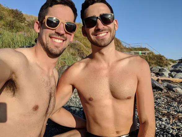 OnlyFans cuenta two_otters avatar 1
