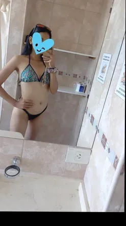 OnlyFans account  miapetting avatar 1