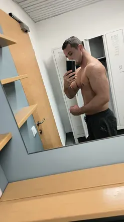 OnlyFans cuenta mg12081994 avatar 1