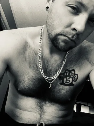 OnlyFans cuenta damnitbobby1187 header 2