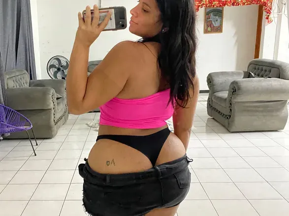 OnlyFans account  tu_maria_favorita header 2