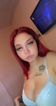 OnlyFans cuenta reneeninaa00 header 2
