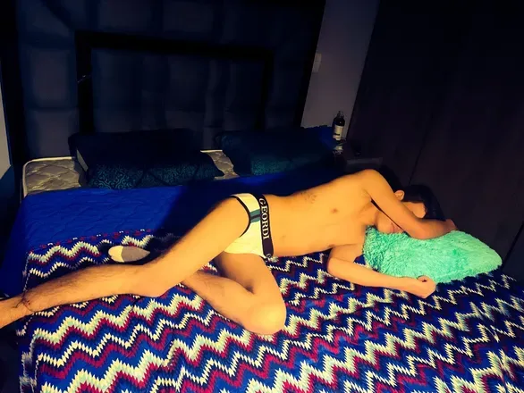 OnlyFans cuenta latin_twink header 2