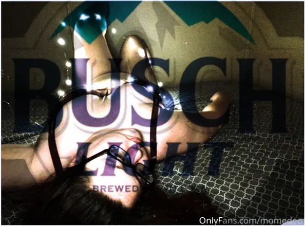 OnlyFans cuenta momedeo header 2