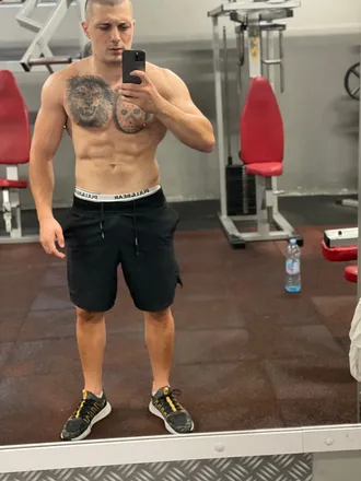 OnlyFans cuenta kumbata header 2