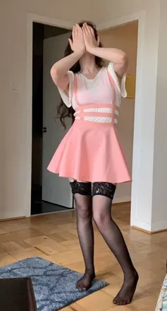 OnlyFans cuenta submissiveshygoth avatar 1