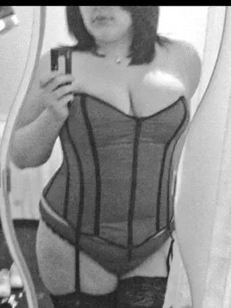 OnlyFans cuenta hot_curvy_wife avatar 1