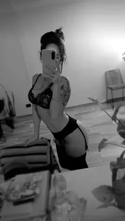 OnlyFans of miakovach