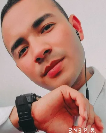 OnlyFans cuenta u229995506 header 2