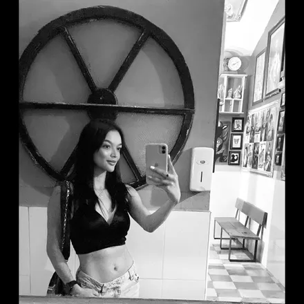 OnlyFans cuenta valengr02 header 2