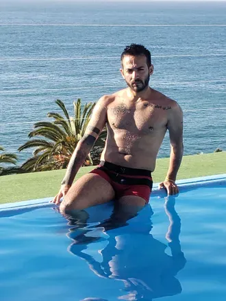 OnlyFans account  backtowolf avatar 1