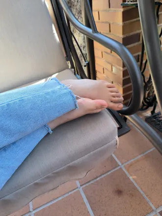 OnlyFans cuenta lucia69feet header 2