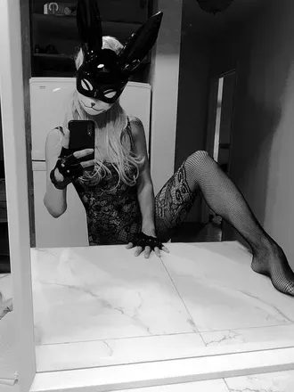OnlyFans cuenta shy.bambi avatar 1