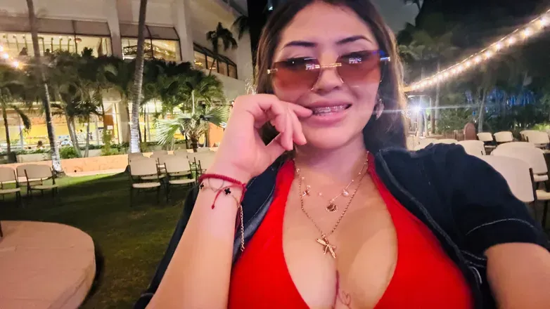 OnlyFans of hiana0