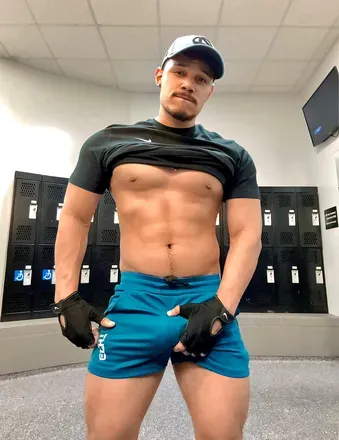 OnlyFans cuenta omni_man avatar 1