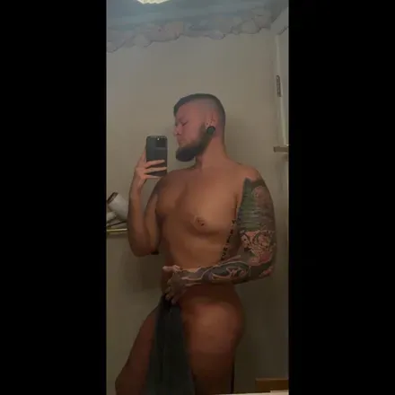 OnlyFans cuenta charliie_r88 avatar 1