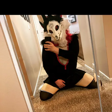 OnlyFans cuenta freki_the_ravenous header 2