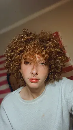 OnlyFans cuenta curlyheadj416 avatar 1