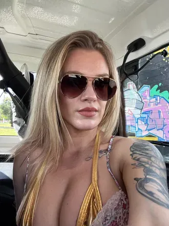 OnlyFans of sadieandrewsvip
